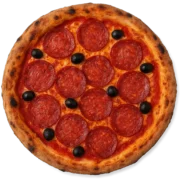 Pizza Calabrese mit scharfer Salami und schwarzen Oliven