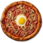 Pizza Traum mit Speck, Zwiebeln, Champignons und Ei